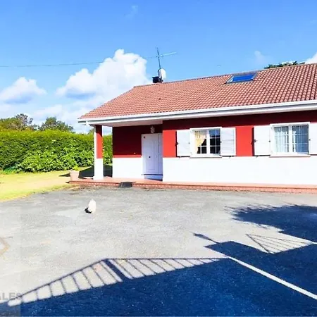 Guirigay Casa Con Piscina Holiday home *