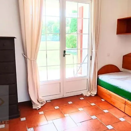 Ferienhaus Guirigay Casa Con Piscina *