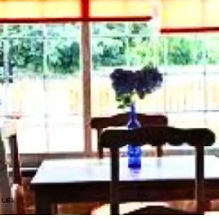 Guirigay Casa Con Piscina Ferienhaus